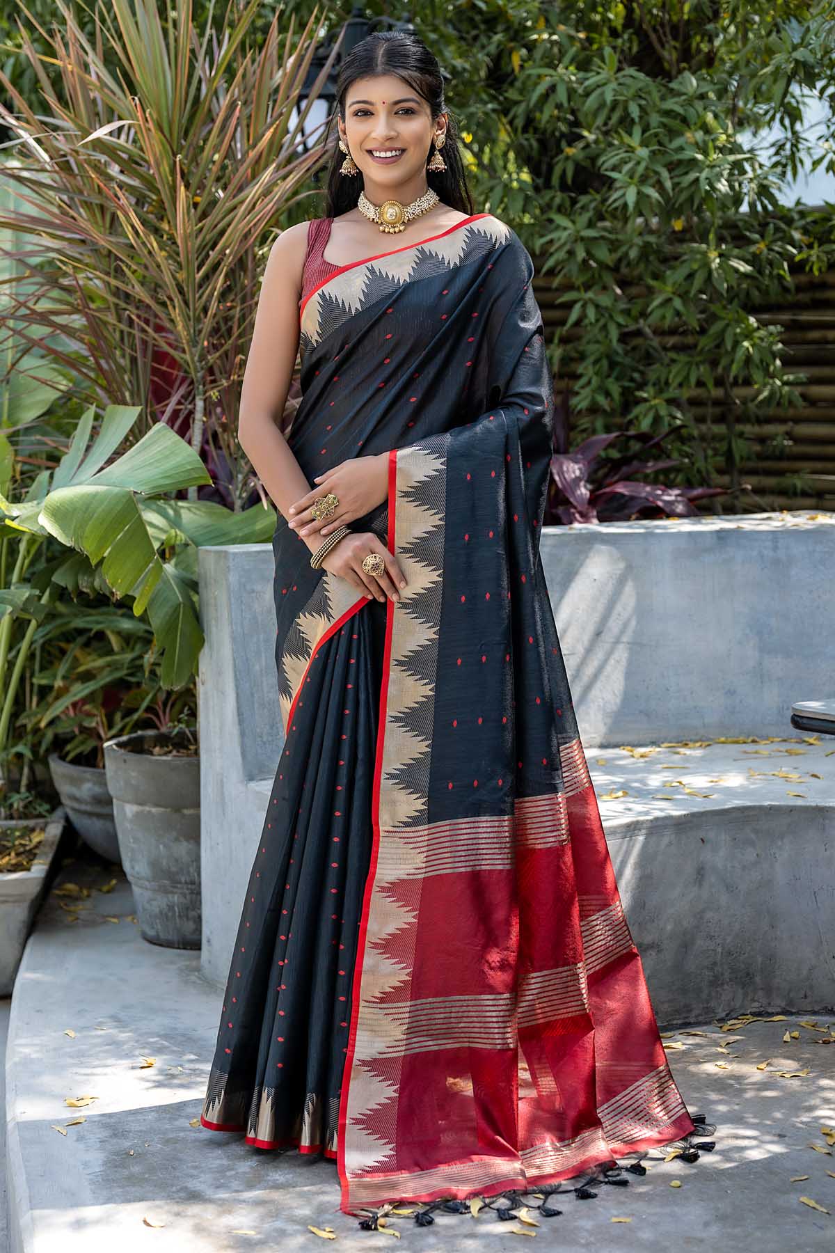 Buy Designer Triangle Border Black Saree Online